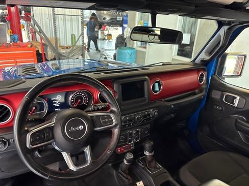 Used 2021 Jeep Wrangler Unlimited Rubicon image 14