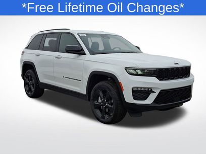 New 2025 Jeep Grand Cherokee Limited w/ Black Appearance Package