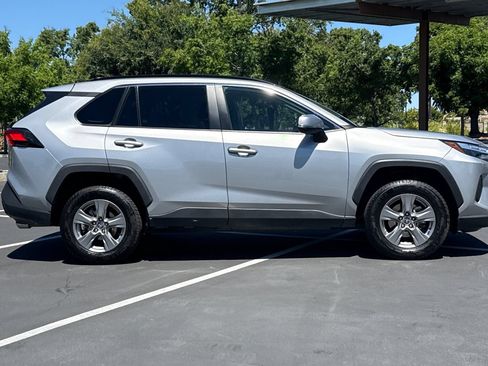 Used 2024 Toyota RAV4 XLE FWD image 10