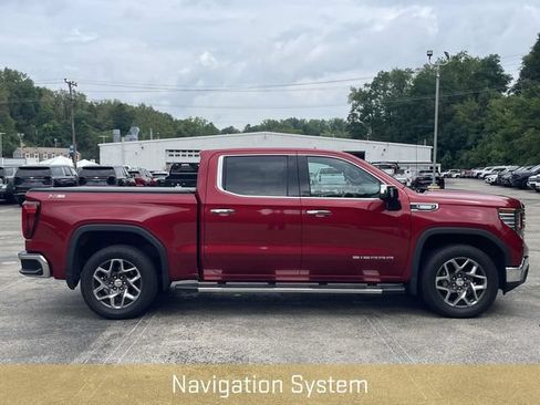 Certified 2023 GMC Sierra 1500 SLT w/ SLT Premium Plus Package AWD/4WD image 3