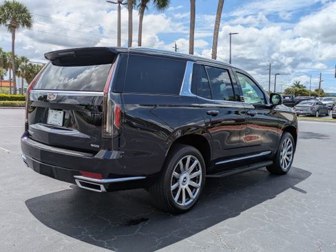 Used 2021 Cadillac Escalade Premium Luxury Platinum AWD/4WD image 6