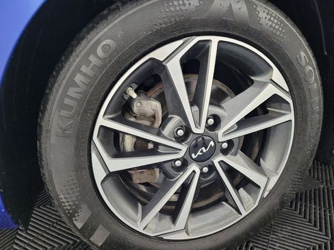 Used 2023 Kia Forte LXS FWD image 31