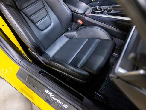 Used 2021 Porsche 911 Turbo S image 31