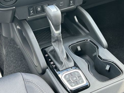 New 2026 Nissan Frontier SV w/ SV Convenience Package image 15