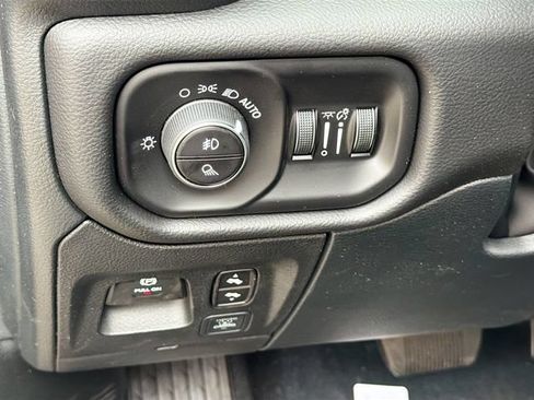 New 2026 RAM 1500 Big Horn AWD/4WD image 11