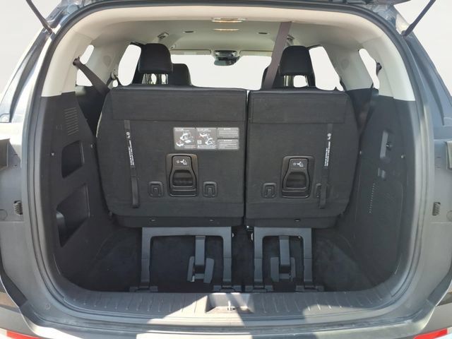 Used 2026 Kia Carnival FWD image 21