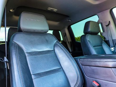 Used 2020 GMC Sierra 1500 Denali AWD/4WD image 13