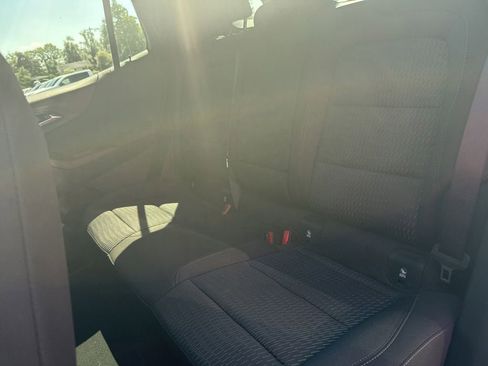 Used 2026 Chevrolet Equinox LT AWD/4WD image 12