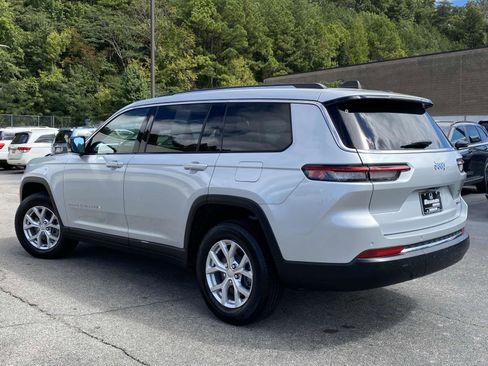 Used 2023 Jeep Grand Cherokee L Limited image 5