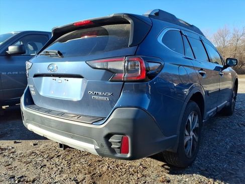 Used 2020 Subaru Outback Touring image 6