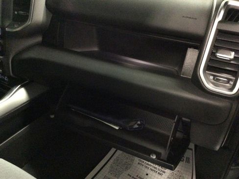 Used 2024 RAM 1500 Big Horn image 37