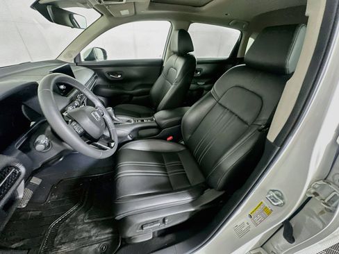 Used 2024 Honda HR-V EX-L image 13