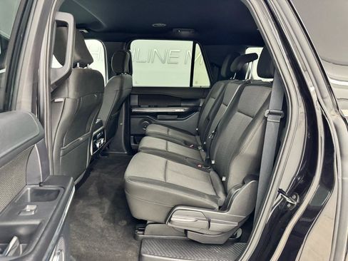 Used 2019 Ford Expedition Max XLT AWD/4WD image 15