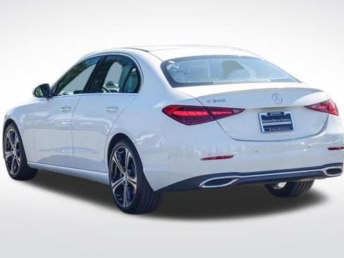 Used 2025 Mercedes-Benz C 300 Sedan image 5