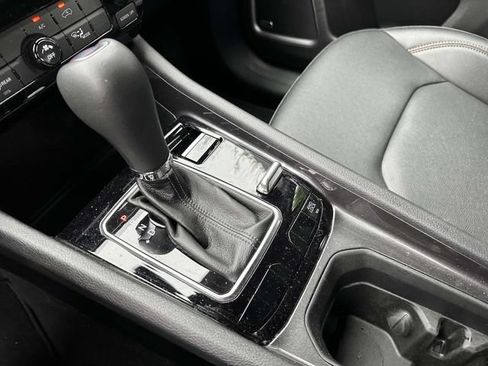 Used 2024 Jeep Compass Latitude w/ Sun and Sound Group AWD/4WD image 37