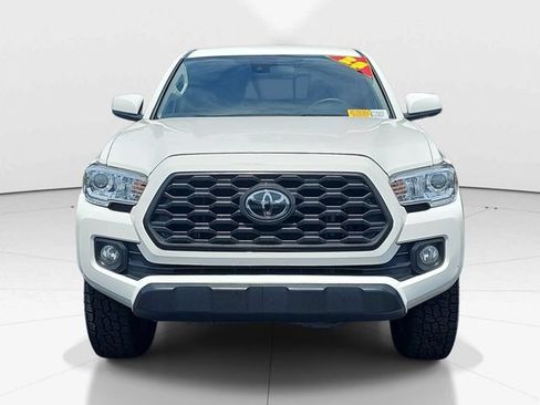 Used 2023 Toyota Tacoma SR5 RWD image 8