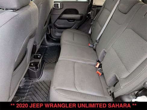 Used 2020 Jeep Wrangler Unlimited Sahara image 3