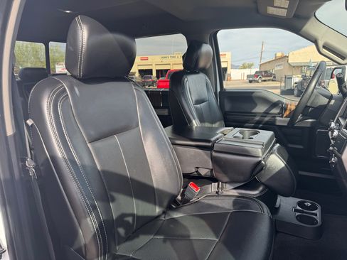 Used 2019 Ford F150 Lariat image 30