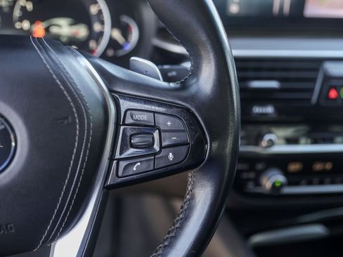 Used 2019 BMW 530i w/ Convenience Package image 13