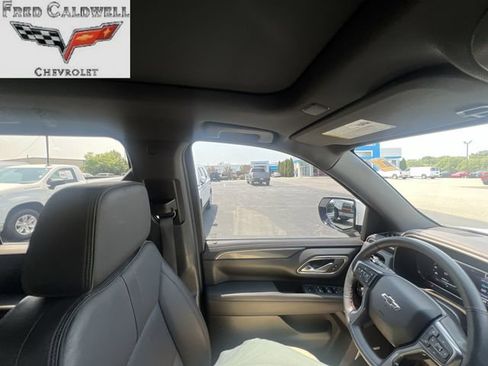 Certified 2023 Chevrolet Tahoe RST w/ Luxury Package AWD/4WD image 15