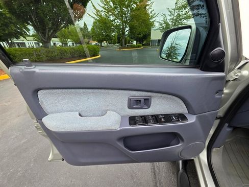 Used 1999 Toyota 4Runner SR5 AWD/4WD image 41