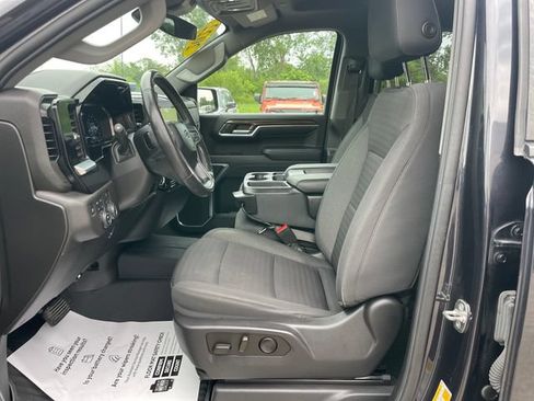 Used 2022 Chevrolet Silverado 1500 RST AWD/4WD image 19