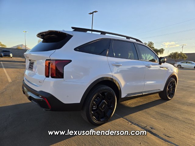 Used 2024 Kia Sorento SX Prestige w/ Sage Leather Package AWD/4WD image 6
