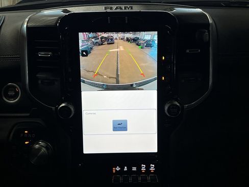 Used 2023 RAM 1500 Laramie AWD/4WD image 30