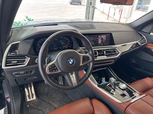 Used 2023 BMW X5 M50i w/ Executive Package image 17