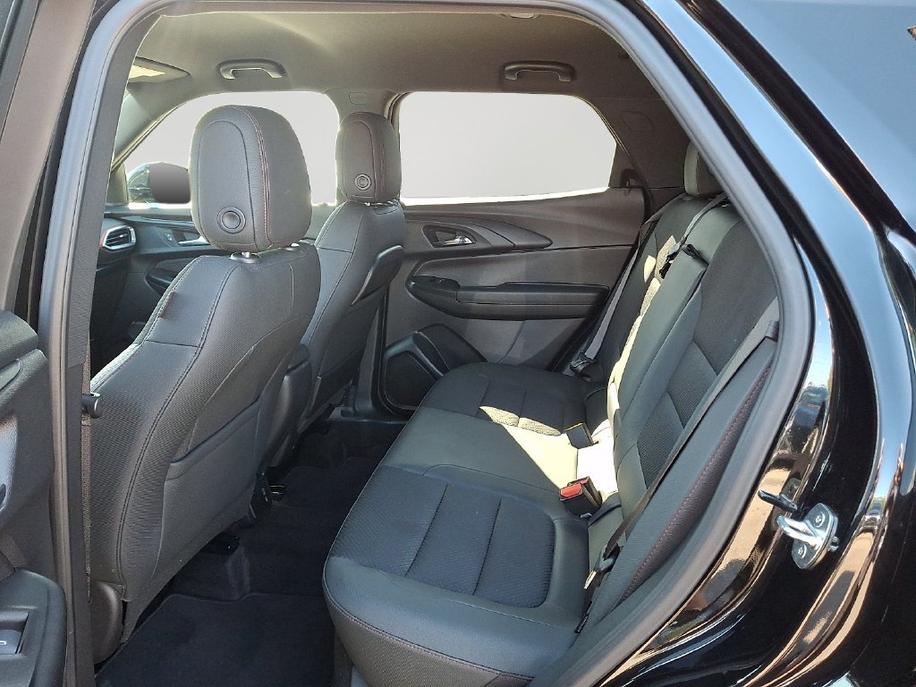 Used 2021 Chevrolet TrailBlazer RS w/ Convenience Package AWD/4WD image 8