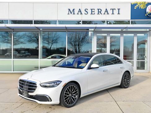 Used 2022 Mercedes-Benz S 580 4MATIC Sedan image 1