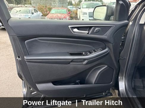 Used 2017 Ford Edge Titanium w/ Equipment Group 301A image 12