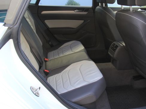 Used 2020 Volkswagen Arteon SEL image 31