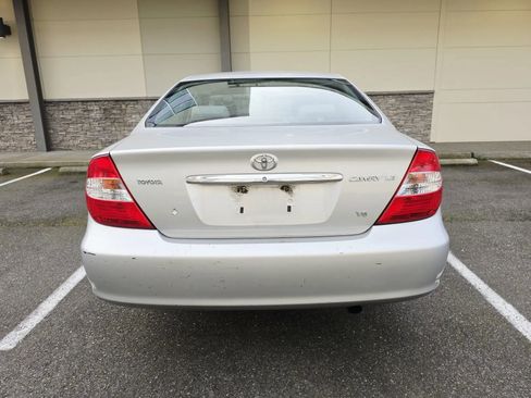 Used 2002 Toyota Camry LE image 4
