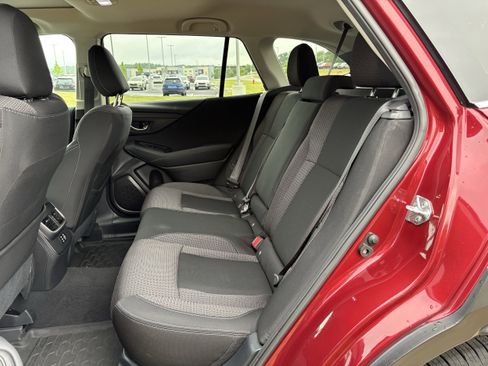 Certified 2024 Subaru Outback Premium AWD/4WD image 2