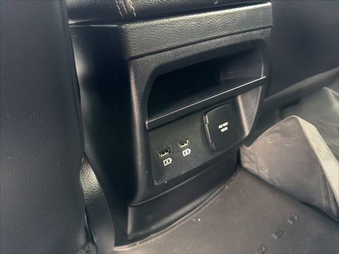 Used 2019 Ford Ranger Lariat w/ Equipment Group 501A Mid image 19