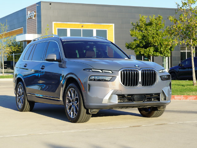 Used 2024 BMW X7 xDrive40i AWD/4WD image 8