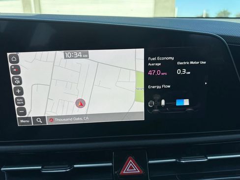 Used 2023 Kia Niro EX Touring FWD image 13