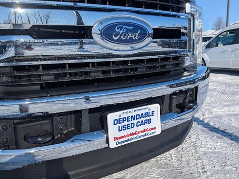 Used 2018 Ford F250 XL w/ STX Appearance Package image 4