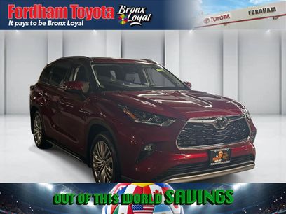 Certified 2025 Toyota Highlander Platinum