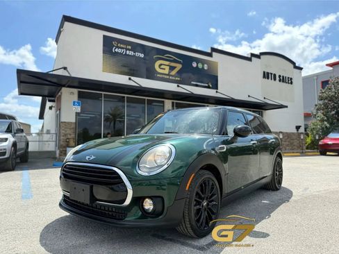 Used 2017 MINI Cooper Clubman FWD image 1