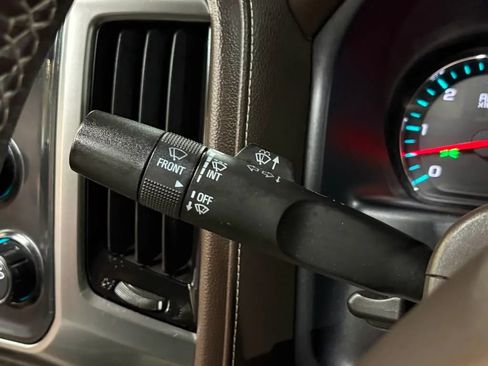 Used 2017 Chevrolet Silverado 1500 LTZ w/ Texas Edition AWD/4WD image 34