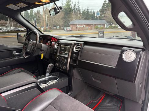 Used 2014 Ford F150 FX4 w/ Equipment Group 402A Luxury image 19