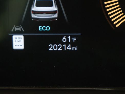 Certified 2024 Hyundai Sonata SEL FWD image 33