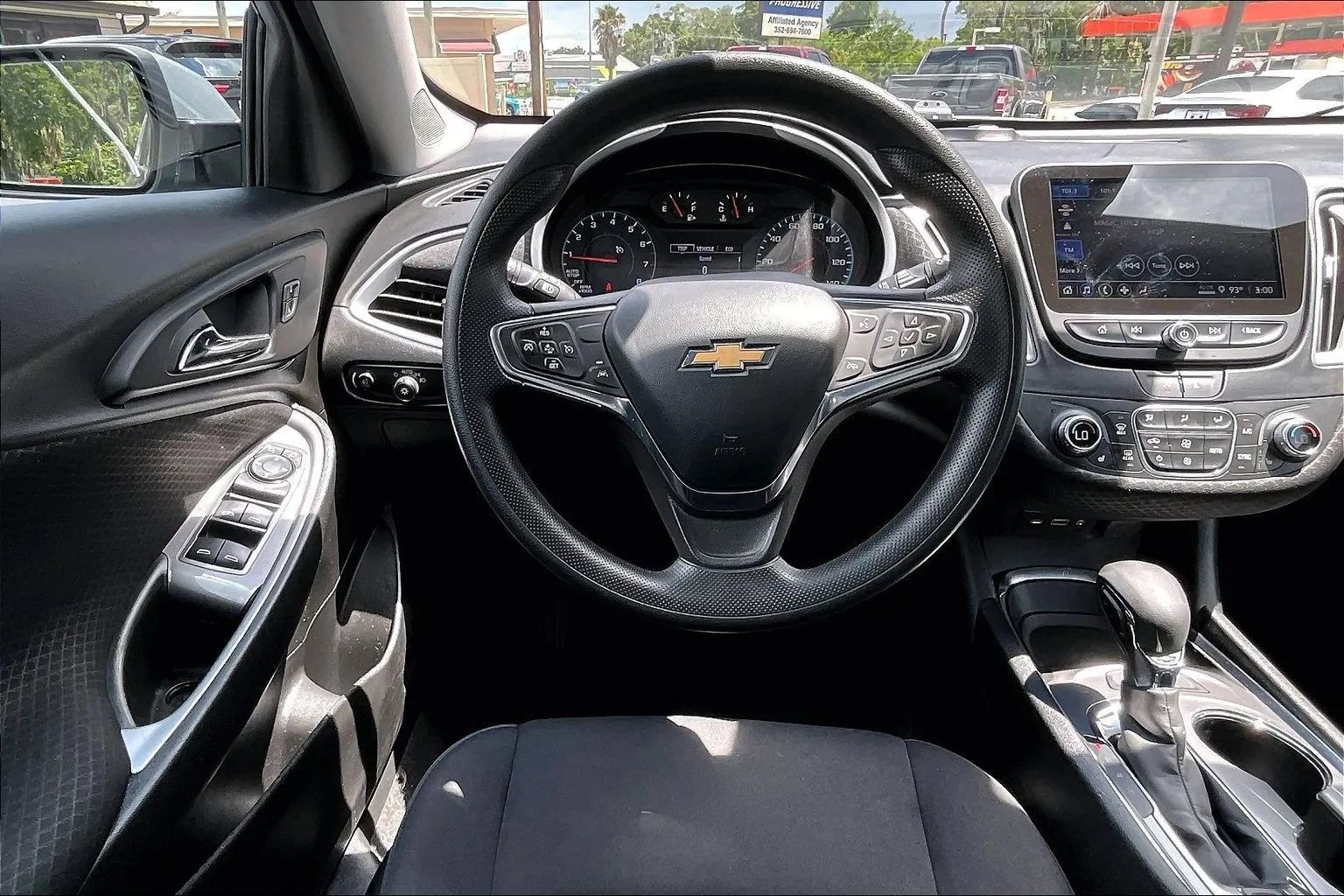 Used 2024 Chevrolet Malibu LT FWD image 5