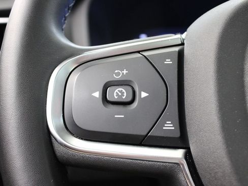Certified 2024 Volvo S60 B5 Core FWD image 28