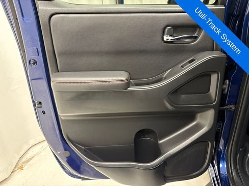 Used 2023 Nissan Frontier PRO-4X w/ Pro-4X Premium Package image 14