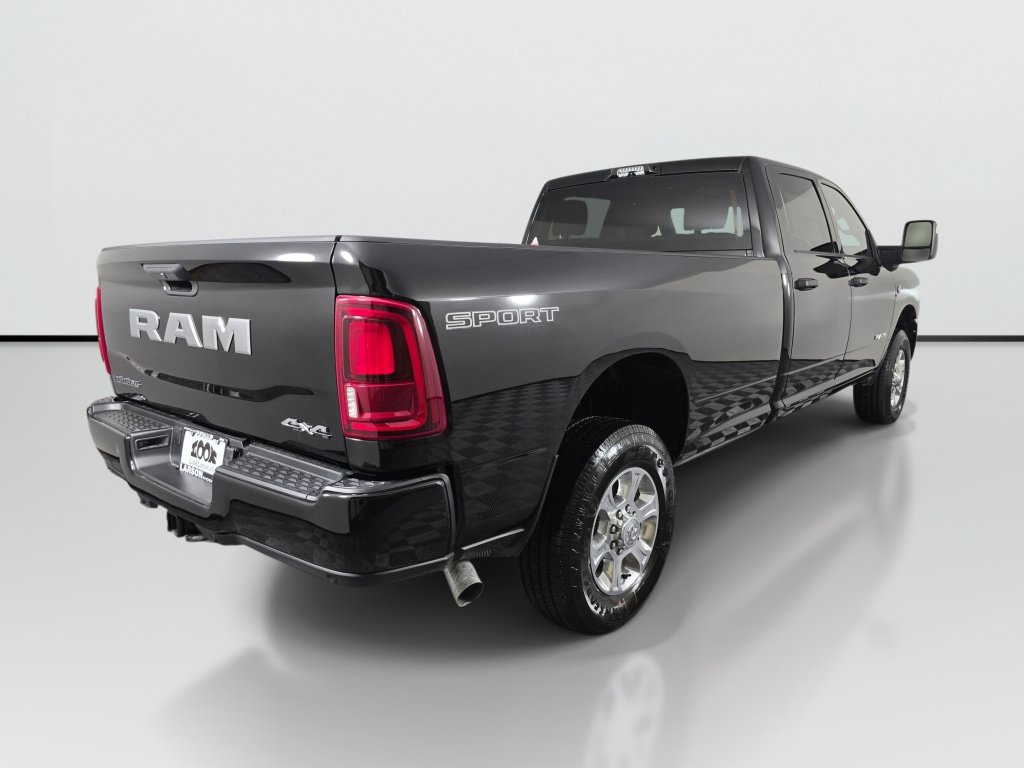 New 2026 RAM 3500 Big Horn AWD/4WD image 6