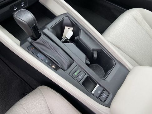 Used 2023 Honda Accord EX image 38