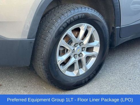 Used 2019 Chevrolet Traverse LT image 6